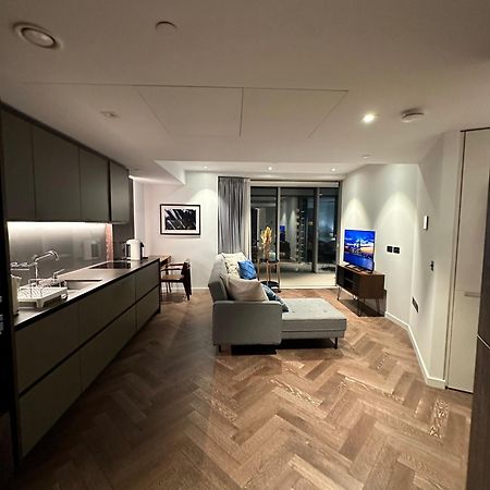 ロンドンBattersea Power Stationアパートメント エクステリア 写真