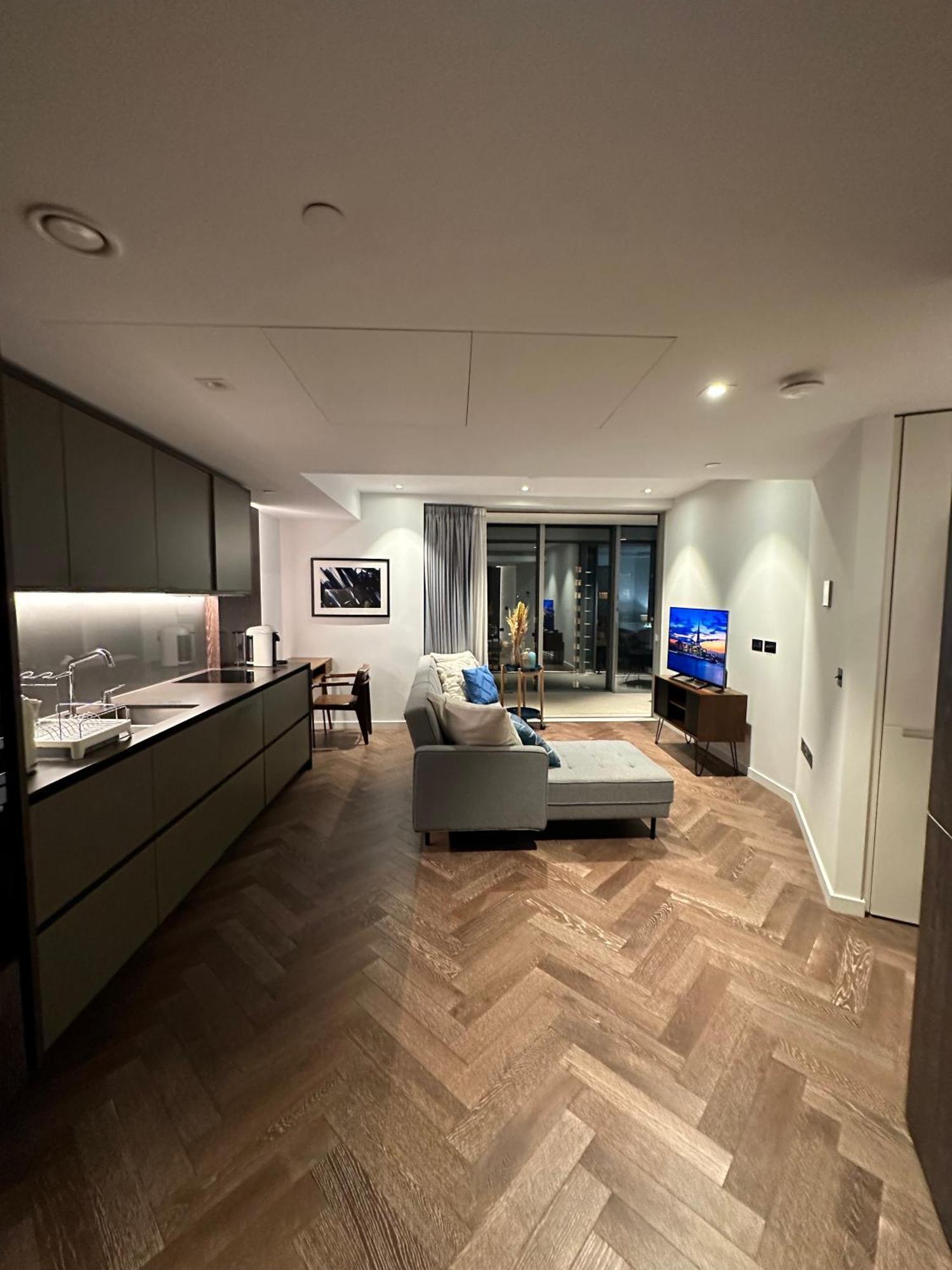 ロンドンBattersea Power Stationアパートメント エクステリア 写真