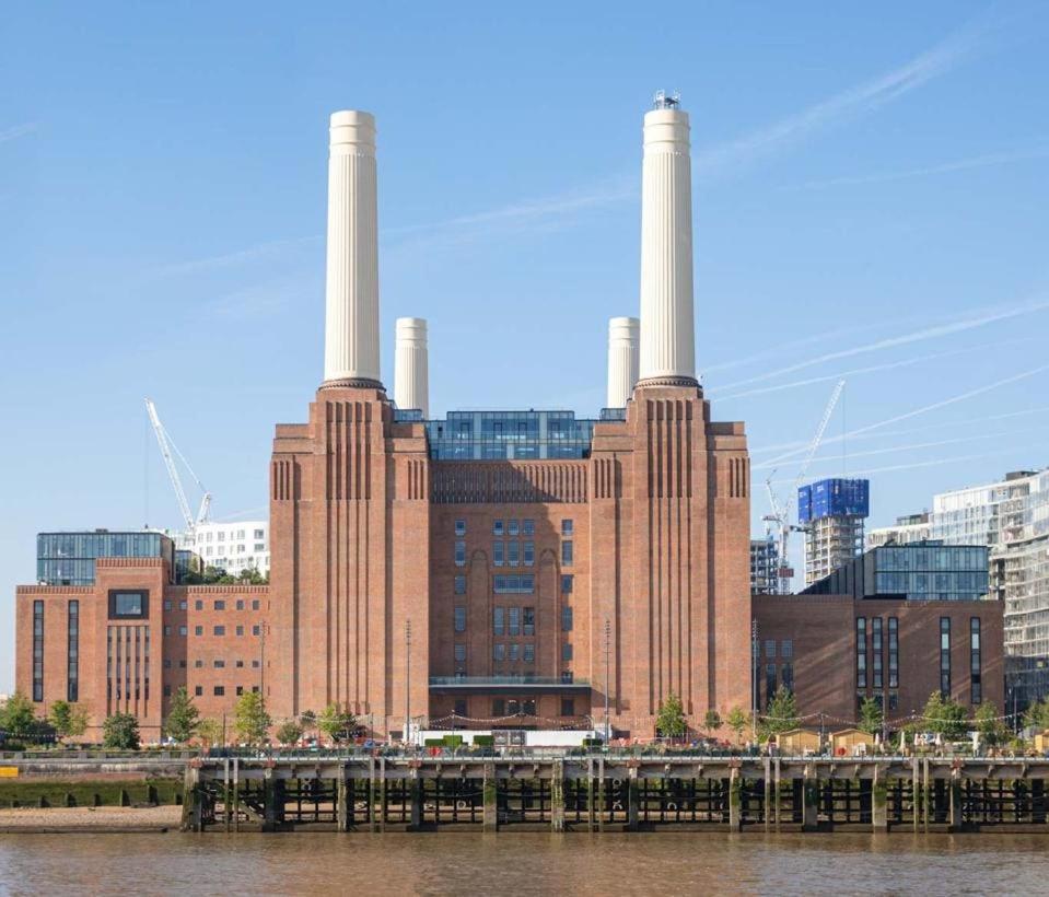 ロンドンBattersea Power Stationアパートメント エクステリア 写真